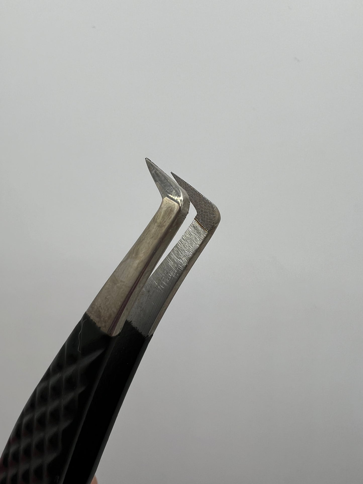 90° Fiber Tip Tweezers